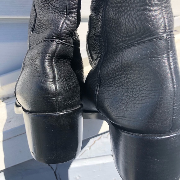 Gucci boots. Size 8…Serious buyers only! - Picture 10 of 11